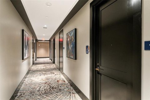 Copropriété à vendre à Saint Petersburg, Floride: 2 chambres, 179.77 m2 № 2391683 - photo 2