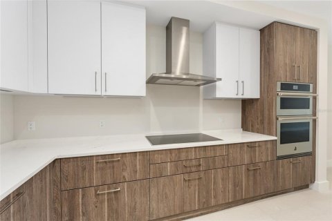 Copropriété à vendre à Saint Petersburg, Floride: 2 chambres, 179.77 m2 № 2391683 - photo 15