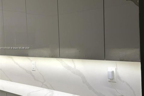 Condominio en alquiler en Margate, Florida, 1 dormitorio, 68.56 m2 № 1756467 - foto 9