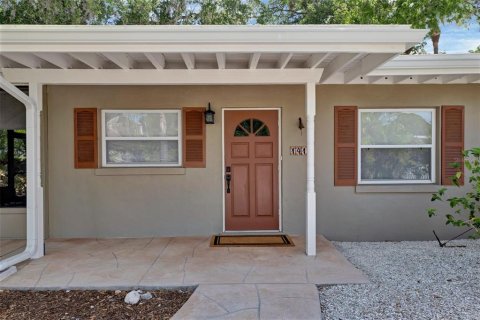 Villa ou maison à Sarasota, Floride 3 chambres, 104.61 m2 № 2239698
