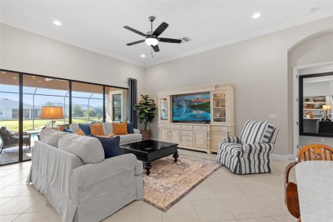 House in Riverview, Florida 4 bedrooms, 296.54 sq.m. № 1827375 - photo 21