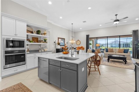 House in Riverview, Florida 4 bedrooms, 296.54 sq.m. № 1827375 - photo 7