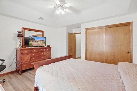 Casa en venta en Spring Hill, Florida, 3 dormitorios, 233.56 m2 № 2387706 - foto 26