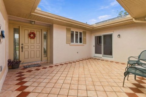 Casa en venta en Spring Hill, Florida, 3 dormitorios, 233.56 m2 № 2387706 - foto 5