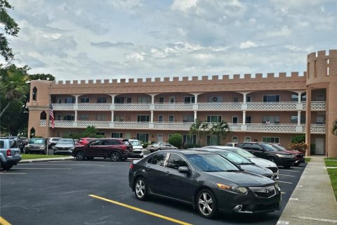 Condo in Clearwater, Florida, 1 bedroom № 2220682