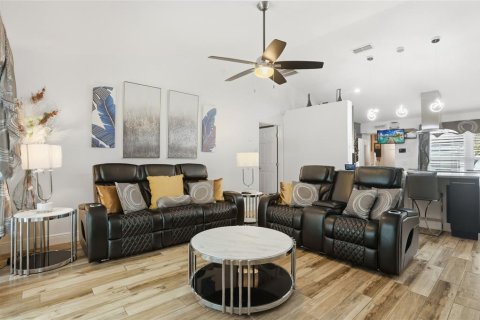 Villa ou maison à vendre à Orlando, Floride: 4 chambres, 191.66 m2 № 2237412 - photo 22