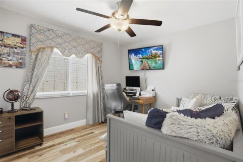 Villa ou maison à vendre à Orlando, Floride: 4 chambres, 191.66 m2 № 2237412 - photo 29