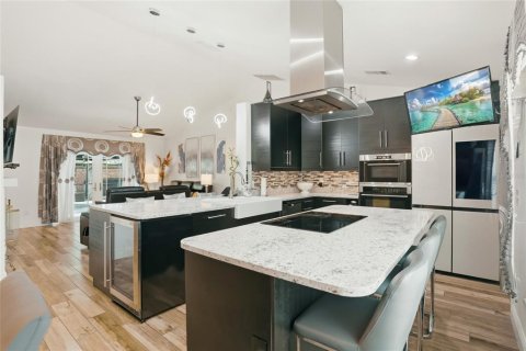 Villa ou maison à vendre à Orlando, Floride: 4 chambres, 191.66 m2 № 2237412 - photo 16