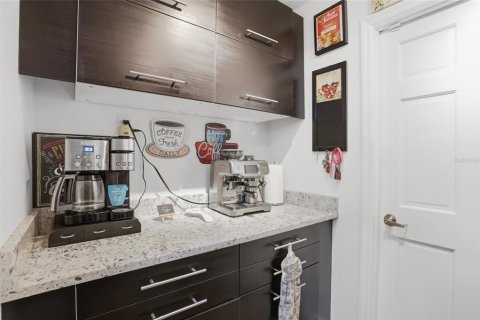 Villa ou maison à vendre à Orlando, Floride: 4 chambres, 191.66 m2 № 2237412 - photo 20