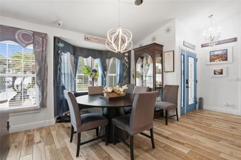Villa ou maison à vendre à Orlando, Floride: 4 chambres, 191.66 m2 № 2237412 - photo 13