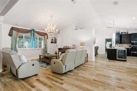 Villa ou maison à vendre à Orlando, Floride: 4 chambres, 191.66 m2 № 2237412 - photo 25