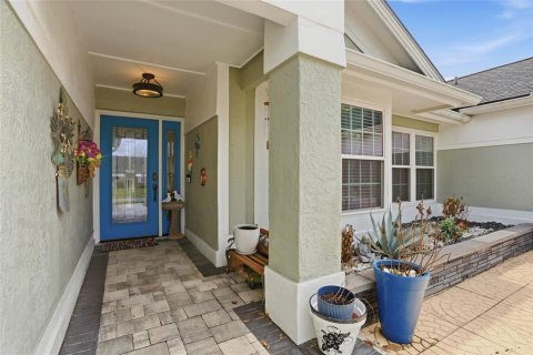 Villa ou maison à vendre à Orlando, Floride: 4 chambres, 191.66 m2 № 2237412 - photo 3