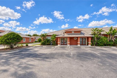 Immobilier commercial à vendre à Land O' Lakes, Floride: 134.71 m2 № 2367457 - photo 3
