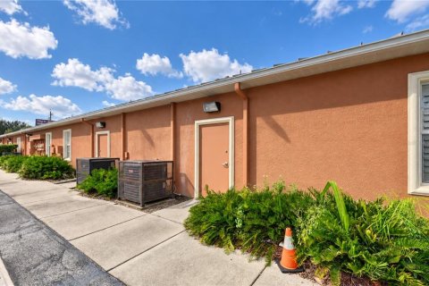 Immobilier commercial à vendre à Land O' Lakes, Floride: 134.71 m2 № 2367457 - photo 16