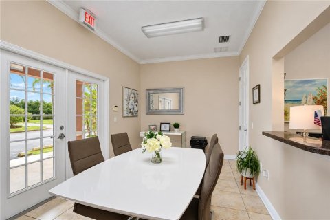 Immobilier commercial à vendre à Land O' Lakes, Floride: 134.71 m2 № 2367457 - photo 5