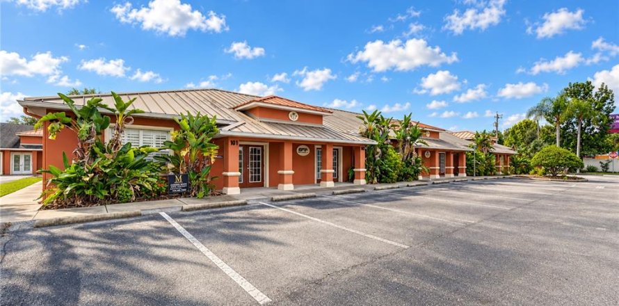 Immobilier commercial à Land O' Lakes, Floride 134.71 m2 № 2367457