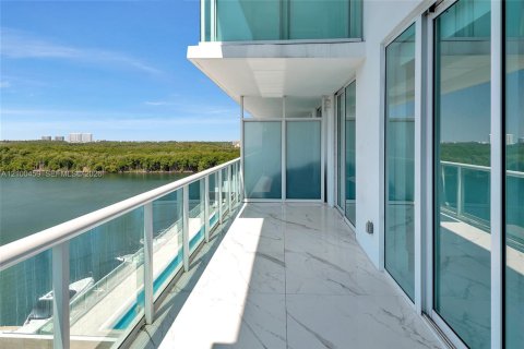 Copropriété à louer à Sunny Isles Beach, Floride: 2 chambres, 160.91 m2 № 2407914 - photo 28