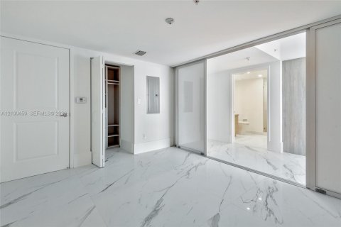 Copropriété à louer à Sunny Isles Beach, Floride: 2 chambres, 160.91 m2 № 2407914 - photo 8