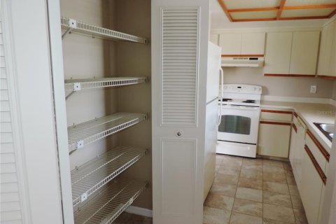 Apartment in Treasure Island, Florida 1 bedroom, 74.32 sq.m. № 2231356 - photo 8