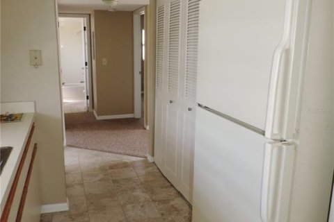 Apartment in Treasure Island, Florida 1 bedroom, 74.32 sq.m. № 2231356 - photo 10