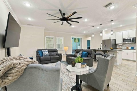 House in Parrish, Florida 4 bedrooms, 226.5 sq.m. № 2393447 - photo 7