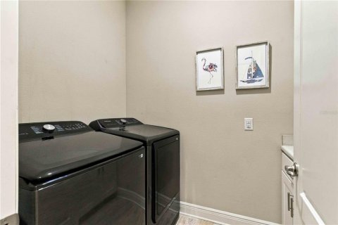 House in Parrish, Florida 4 bedrooms, 226.5 sq.m. № 2393447 - photo 23