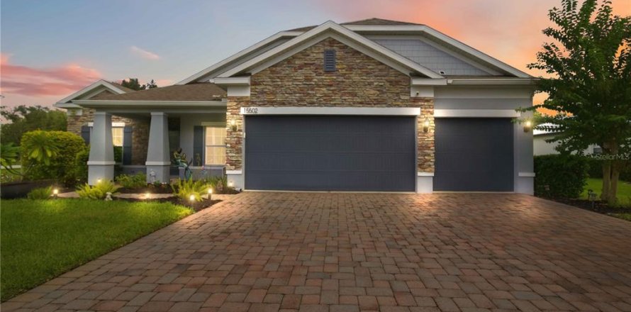 House in Parrish, Florida 4 bedrooms, 226.5 sq.m. № 2393447
