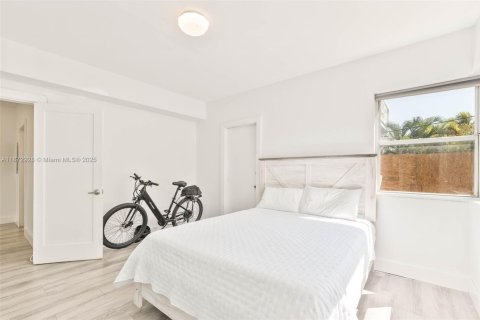 Condominio en venta en Miami Beach, Florida, 3 dormitorios, 91.97 m2 № 1980596 - foto 6