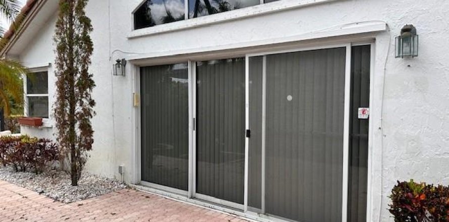 Villa ou maison à Margate, Floride 2 chambres, 137.31 m2 № 1210439