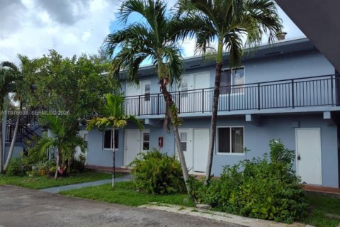 Apartment in Miami Springs, Florida 1 bedroom, 55.74 sq.m. № 2040538 - photo 5