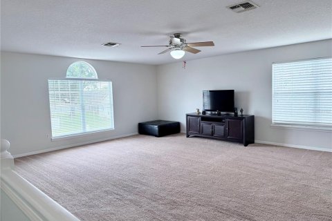 House in Lake Mary, Florida 4 bedrooms, 265.98 sq.m. № 2280629 - photo 10
