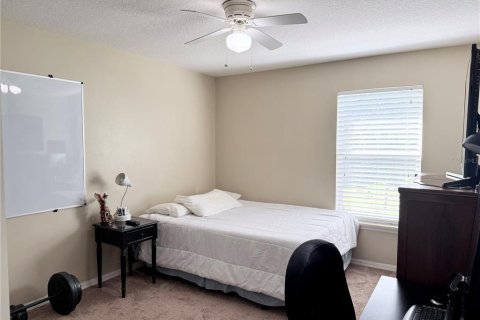 House in Lake Mary, Florida 4 bedrooms, 265.98 sq.m. № 2280629 - photo 13