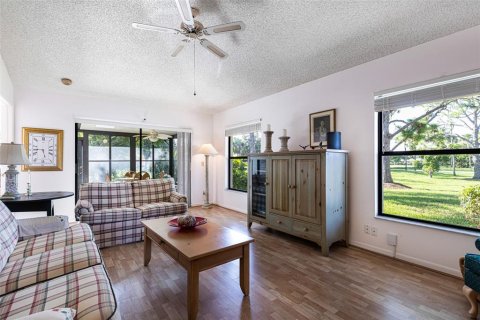 Condo in Punta Gorda, Florida, 2 bedrooms № 2098516 - photo 7