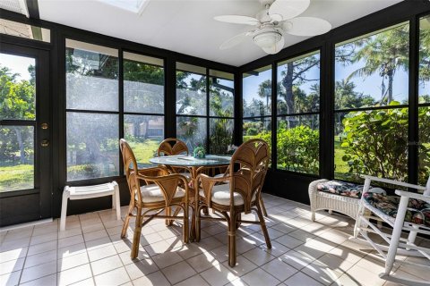 Condo in Punta Gorda, Florida, 2 bedrooms № 2098516 - photo 29