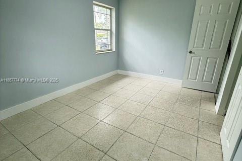 Casa en venta en Fort Lauderdale, Florida, 5 dormitorios, 123.47 m2 № 1881918 - foto 13