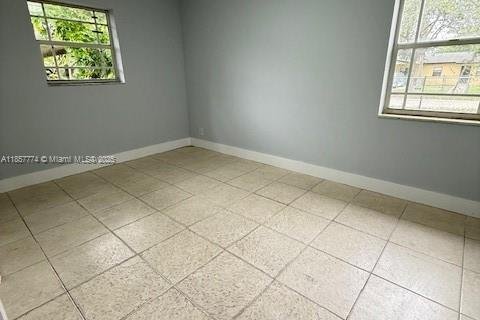 Casa en venta en Fort Lauderdale, Florida, 5 dormitorios, 123.47 m2 № 1881918 - foto 11