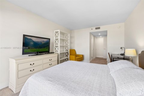 Condominio en venta en Miami, Florida, 2 dormitorios, 135.27 m2 № 2006696 - foto 21