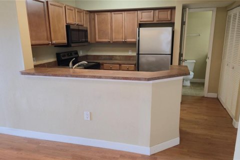 Copropriété à louer à Saint Petersburg, Floride: 2 chambres, 87.51 m2 № 2151635 - photo 4