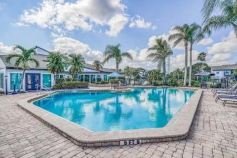 Copropriété à louer à Saint Petersburg, Floride: 2 chambres, 87.51 m2 № 2151635 - photo 2