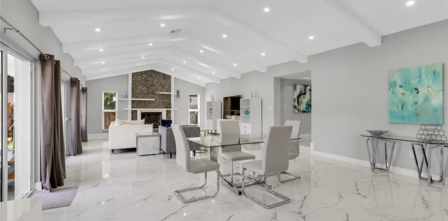 Casa en Fort Lauderdale, Florida 4 dormitorios № 844057
