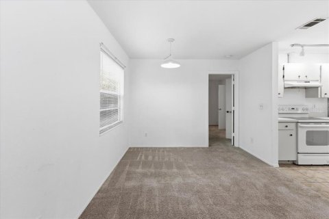 Apartamento en alquiler en Englewood, Florida, 3 dormitorios, 98.66 m2 № 2148431 - foto 6