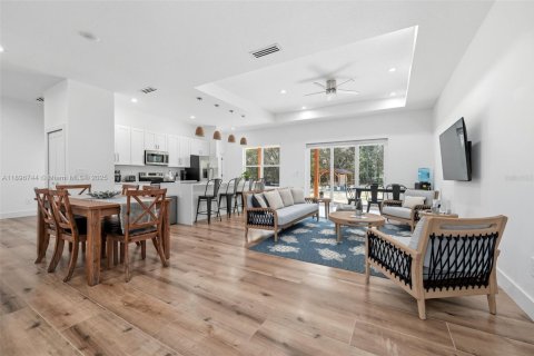 Купить виллу или дом в Окала, Флорида 4 спальни, № 1948593 - фото 9