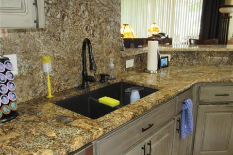Villa ou maison à vendre à Tavares, Floride: 3 chambres, 165.83 m2 № 2290615 - photo 19