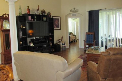 Villa ou maison à vendre à Tavares, Floride: 3 chambres, 165.83 m2 № 2290615 - photo 14
