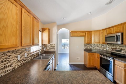 Duplex in Oviedo, Florida 3 bedrooms, 147.53 sq.m. № 1431873 - photo 6