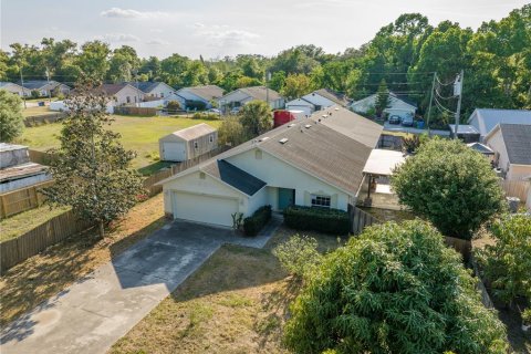 Duplex in Oviedo, Florida 3 bedrooms, 147.53 sq.m. № 1431873 - photo 25
