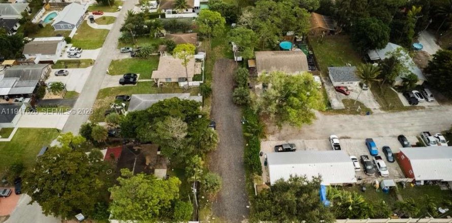 Immobilier commercial à Greenacres, Floride № 2004299