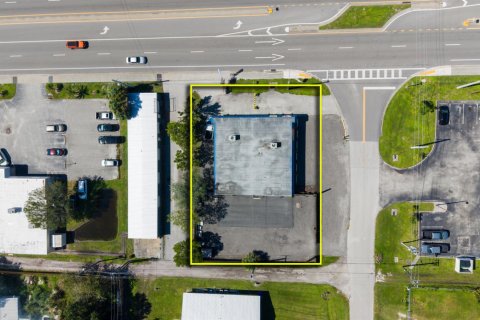 Immobilier commercial à vendre à Okeechobee, Floride № 2429678 - photo 8
