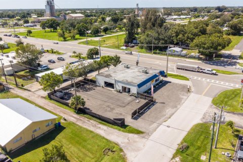 Immobilier commercial à vendre à Okeechobee, Floride № 2429678 - photo 5