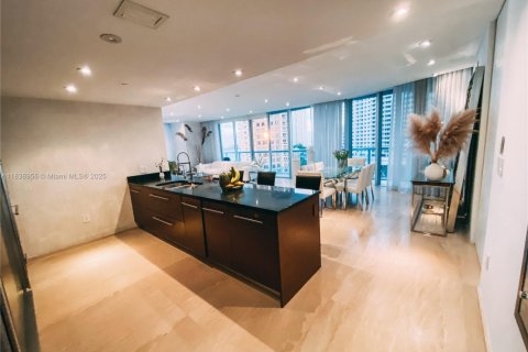 Copropriété à vendre à Miami, Floride: 3 chambres, 183.67 m2 № 1935659 - photo 14